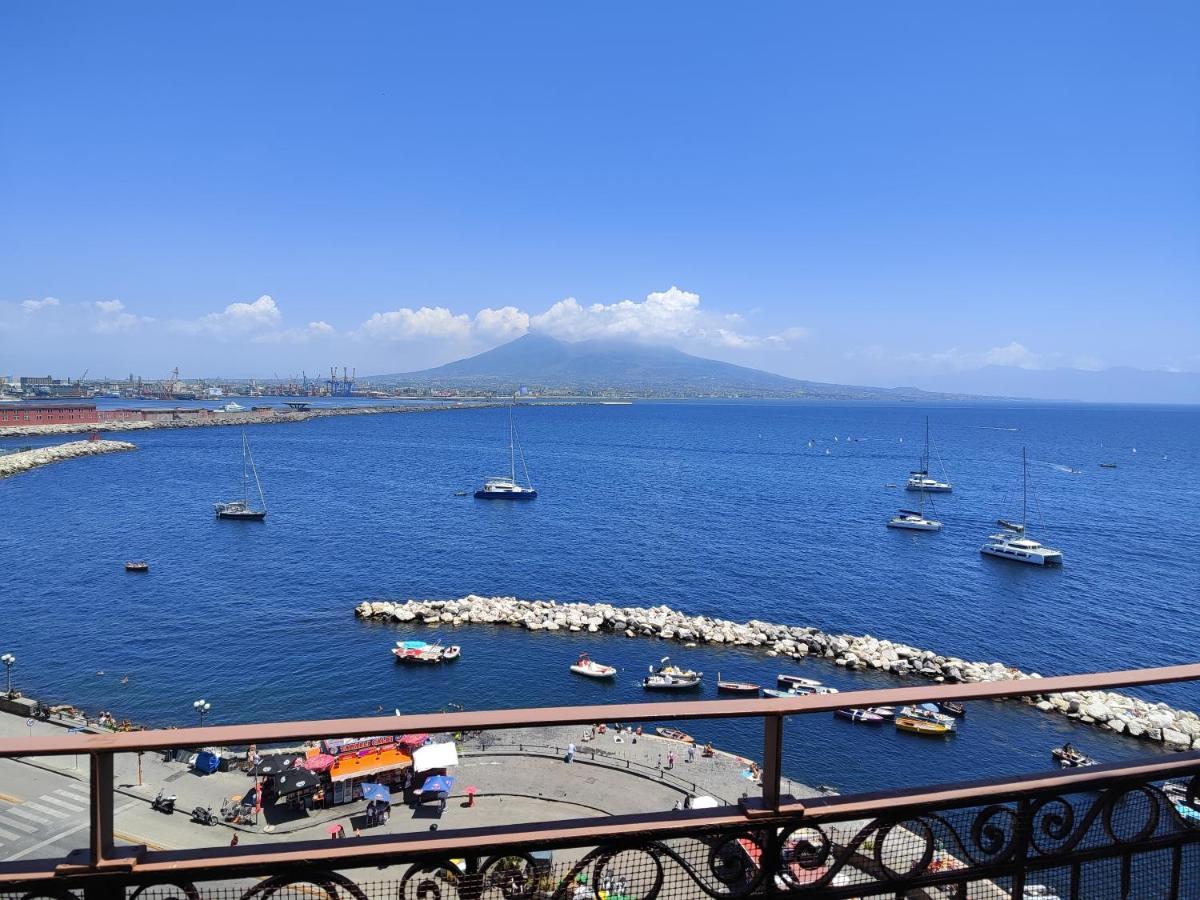 Santa Lucia Luxury Apartment Neapol Zewnętrze zdjęcie